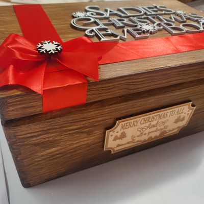 Classic Christmas Eve Box