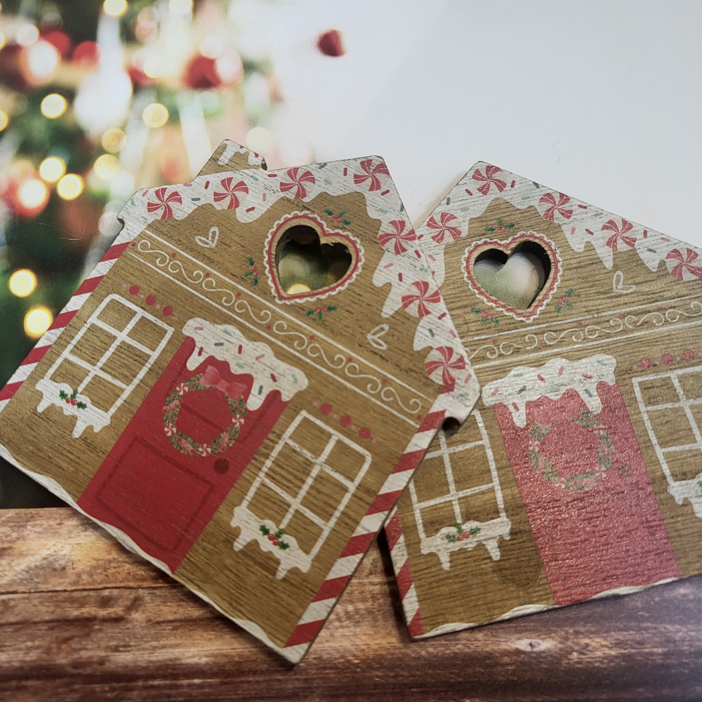 Gingerbread house shape coasters set2