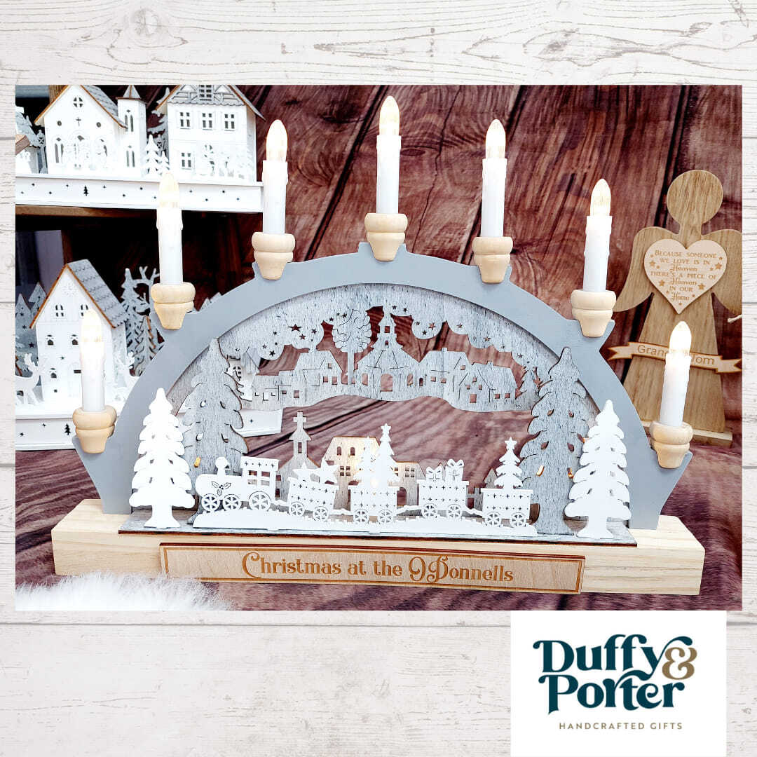 Christmas candle arch – lit train