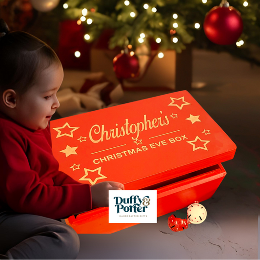 Engraved Red Stars Christmas Eve Box