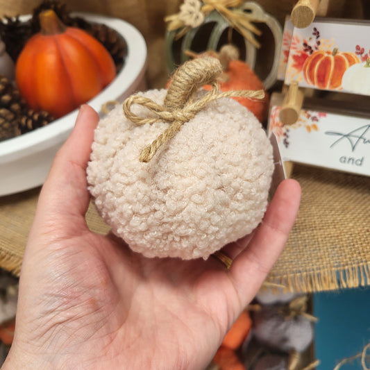 Autumn Pumpkin off White