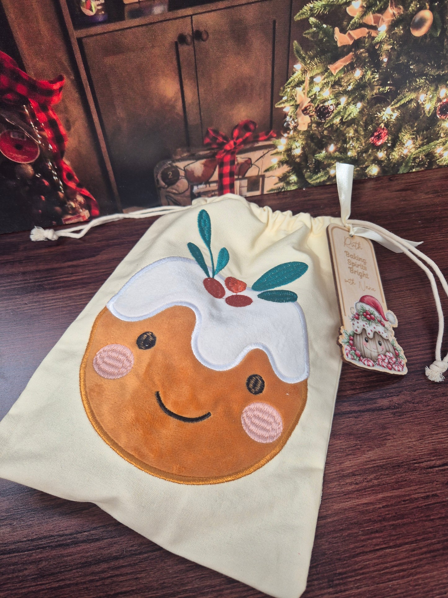 Personalised Kids Christmas Baking Set – Child-Sized Wooden Utensils, Custom Tag & Embroidered Bag