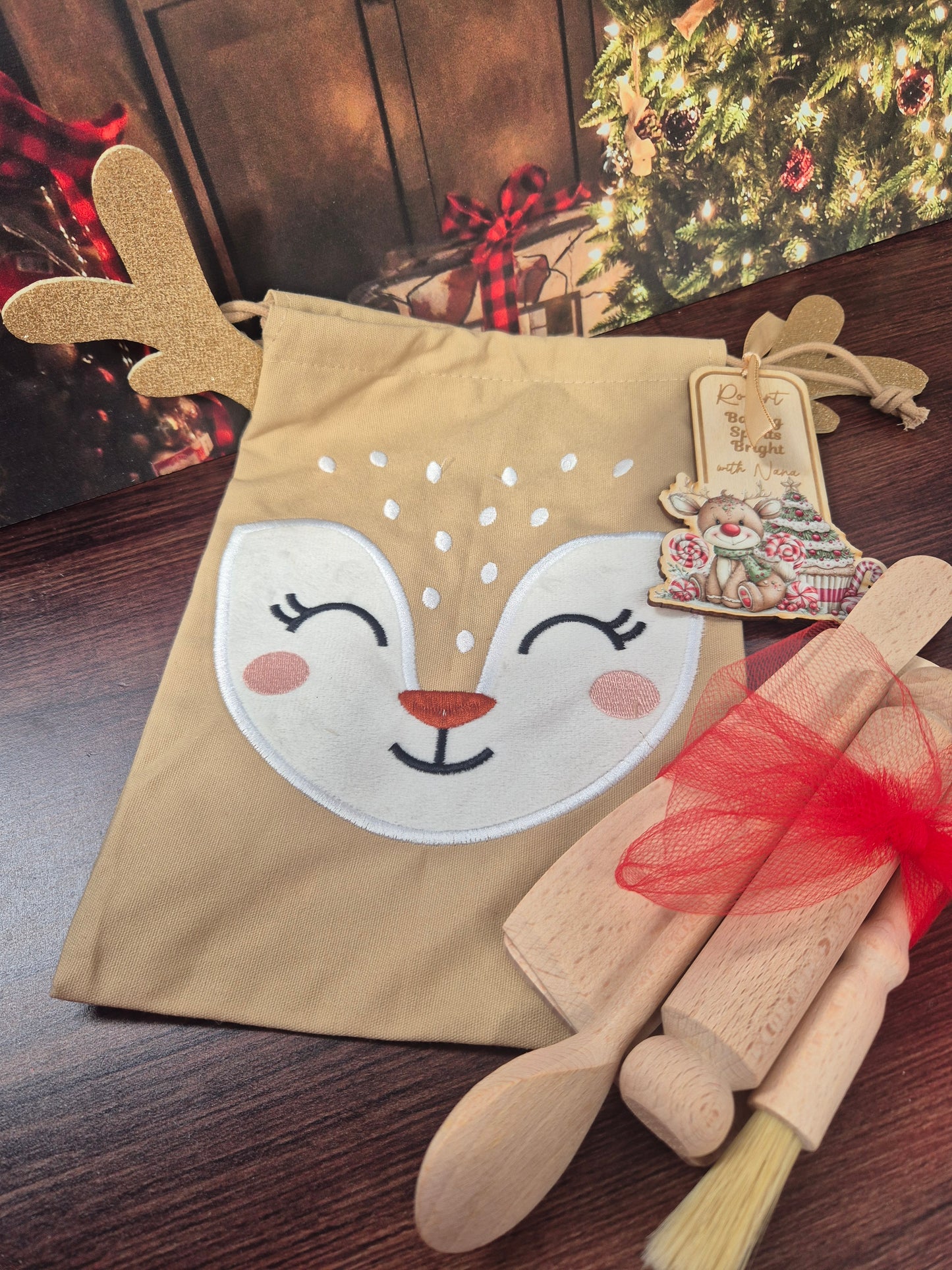Personalised Kids Christmas Baking Set Reindeer – Child-Sized Wooden Utensils, Custom Tag & Embroidered Bag