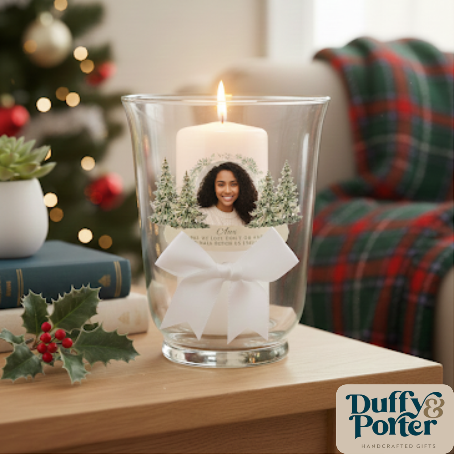 Personalised Memory Candle & Hurricane Vase – In Loving Christmas Remembrance